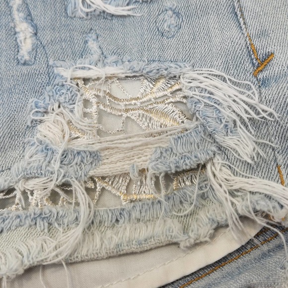 American Eagle Womens Hi Rise Shortie Jean Shorts Size 6 Distressed Lace Stretch - Picture 2 of 5